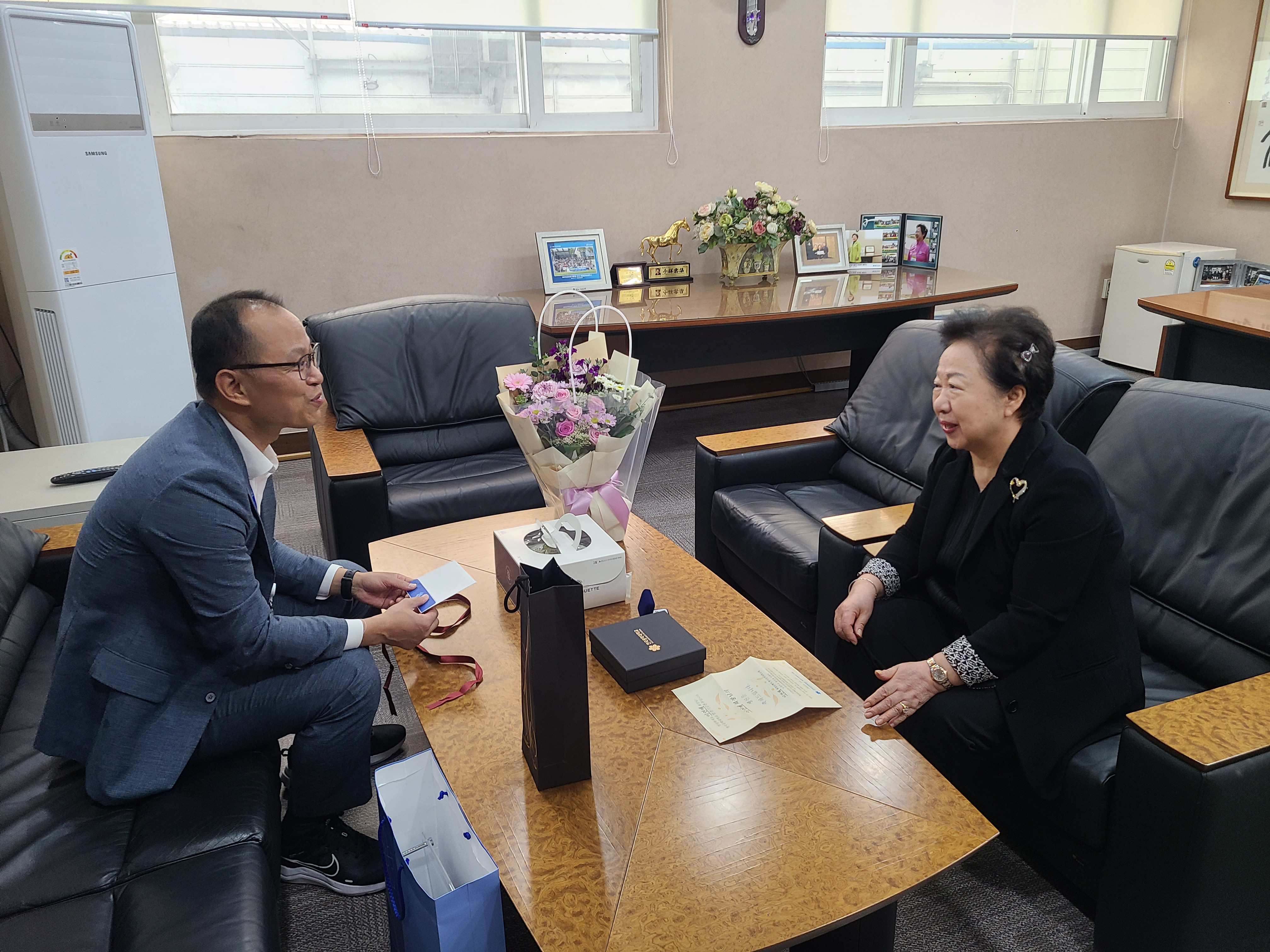 (주)오토젠 이연배 회장 생신 축하 행사 진행 대표이미지